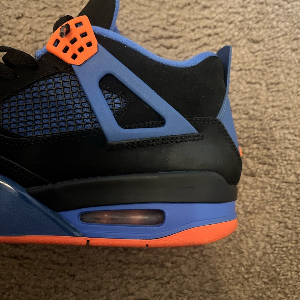 Jordan cavs 4s - Picture 8 of 9